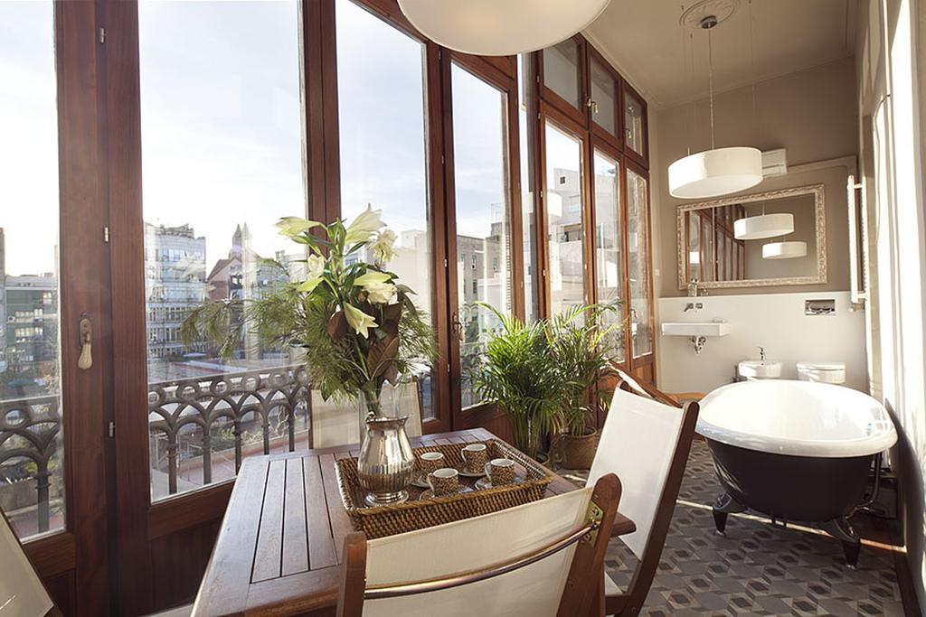 Apartment Barcelona Rentals - Rambla De Catalunya Center מראה חיצוני תמונה