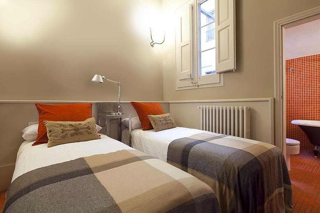 Apartment Barcelona Rentals - Rambla De Catalunya Center מראה חיצוני תמונה