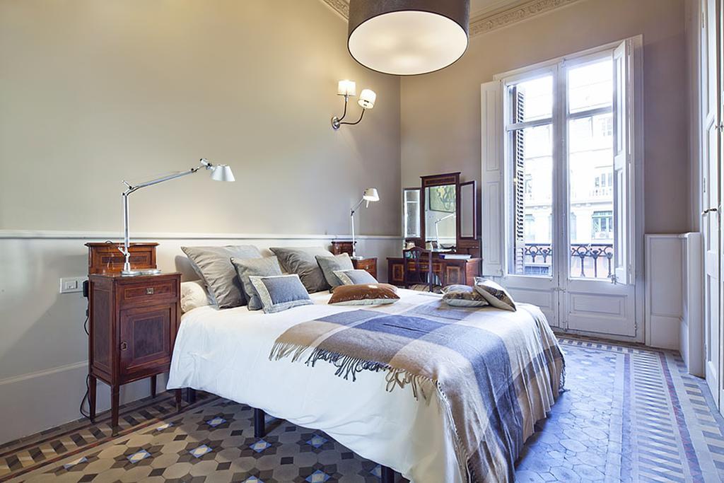 Apartment Barcelona Rentals - Rambla De Catalunya Center מראה חיצוני תמונה